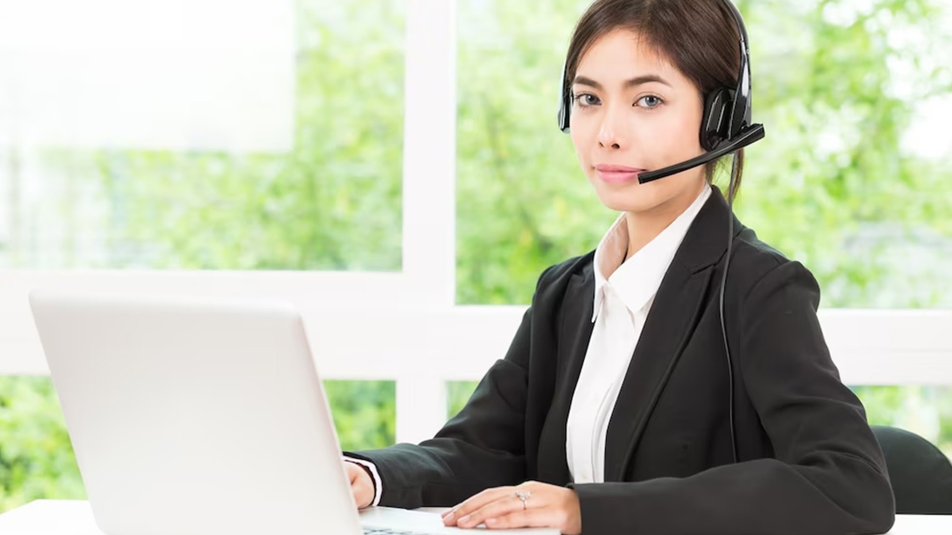 Đội ngũ hỗ trợ khách hàng ku3933 24/7